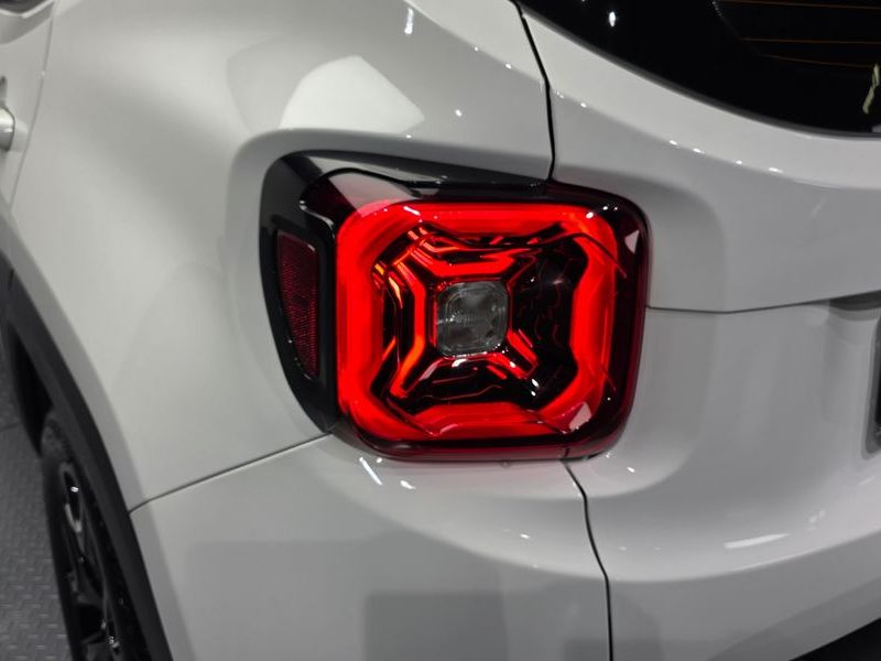 2023 Jeep Renegade 1.3 Limited photo 23