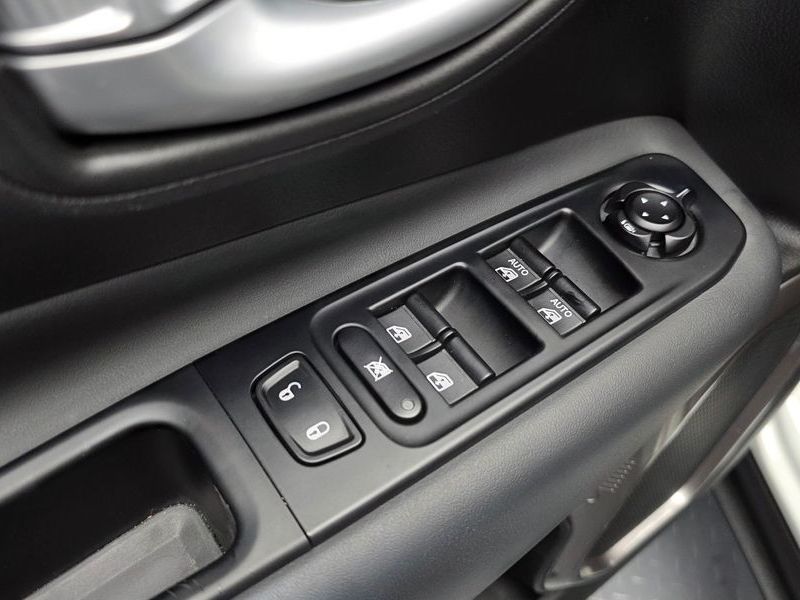 2023 Jeep Renegade 1.3 Limited photo 28