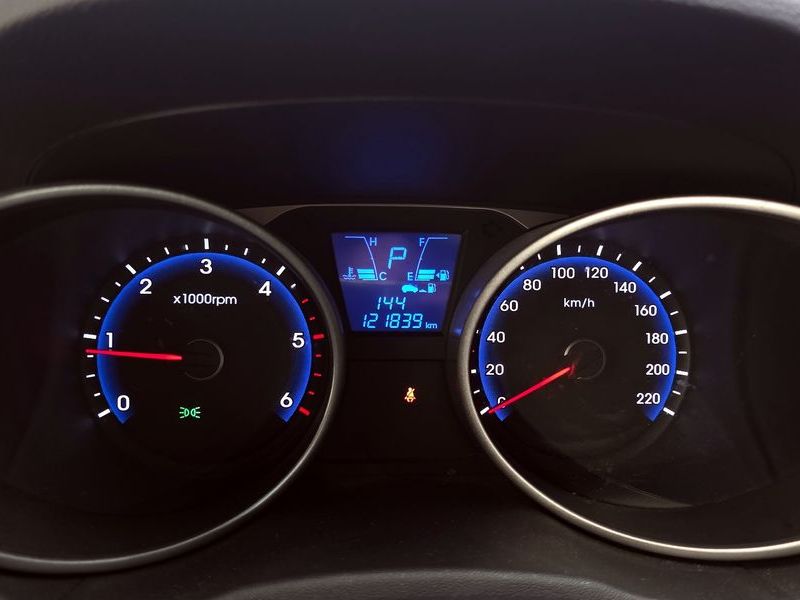 2015 Hyundai Tucson Diesel(e-VGT) 2WD Smart photo 8