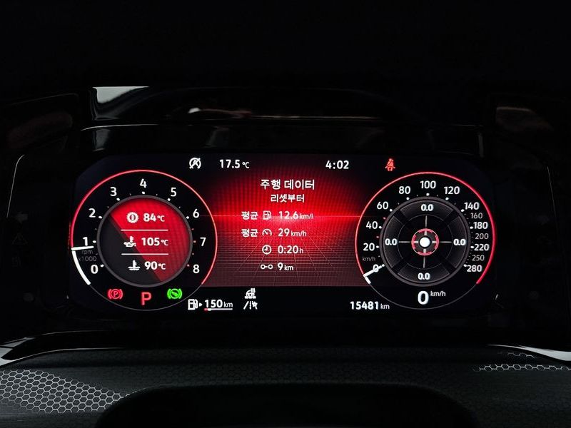 2024 Volkswagen Golf 2.0 GTI photo 8