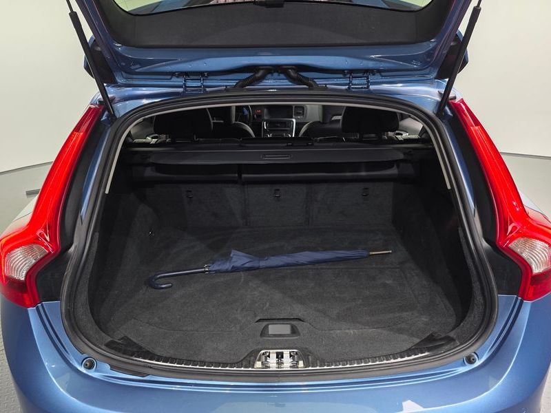 2015 Volvo V60 D2 1st photo 20