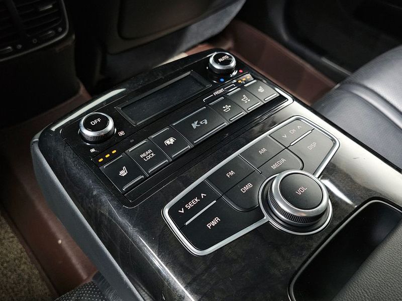 2014 Kia K9 3.3 GDI Executive photo 17