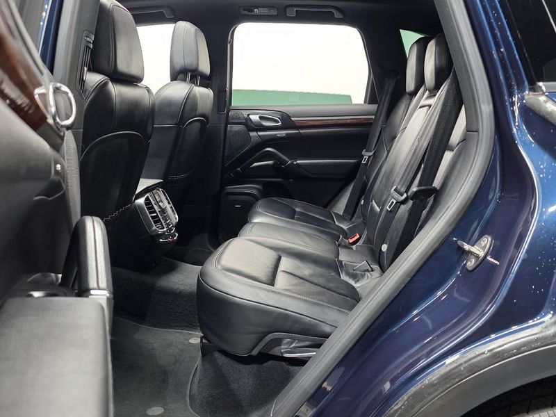 2014 Porsche Cayenne 4.2 S Diesel 958 photo 12