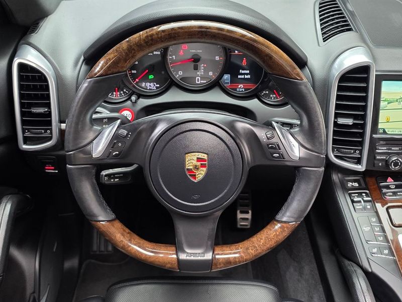 2014 Porsche Cayenne 4.2 S Diesel 958 photo 13
