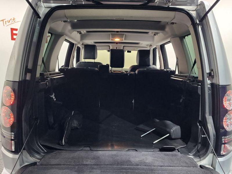 2015 Land Rover Discovery 3.0 SDV6 SE photo 16