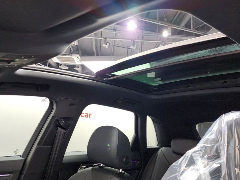 2025 Audi Q3 35 TDI Premium photo 19