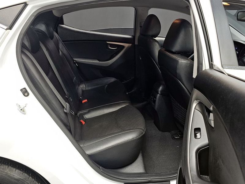 2014 Hyundai Avante 1.6 VGT Smart Standard photo 12