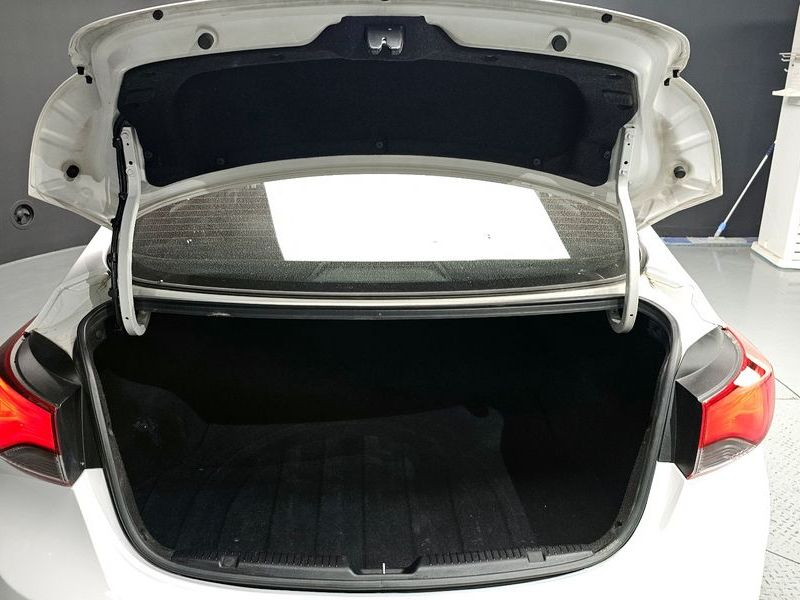 2014 Hyundai Avante 1.6 VGT Smart Standard photo 20