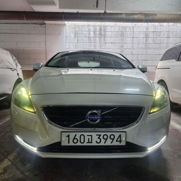 2014 Volvo V40 D4 2nd photo 19