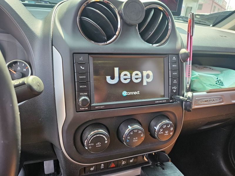 2014 Jeep Compass 2.4 Limited 1st photo 9