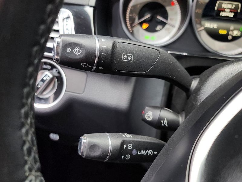 2014 Mercedes-Benz E-Class E220 CDI Avantgarde photo 18