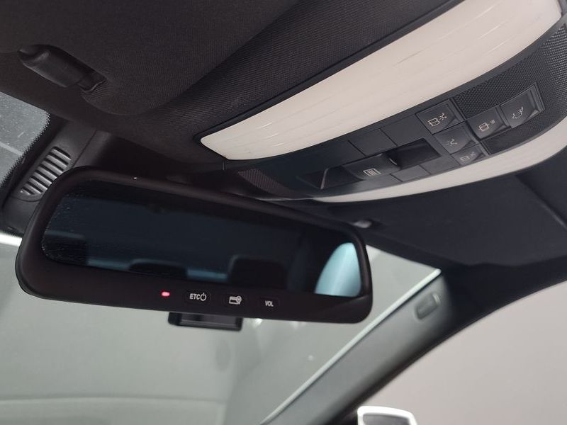 2014 Mercedes-Benz E-Class E220 CDI Avantgarde photo 19