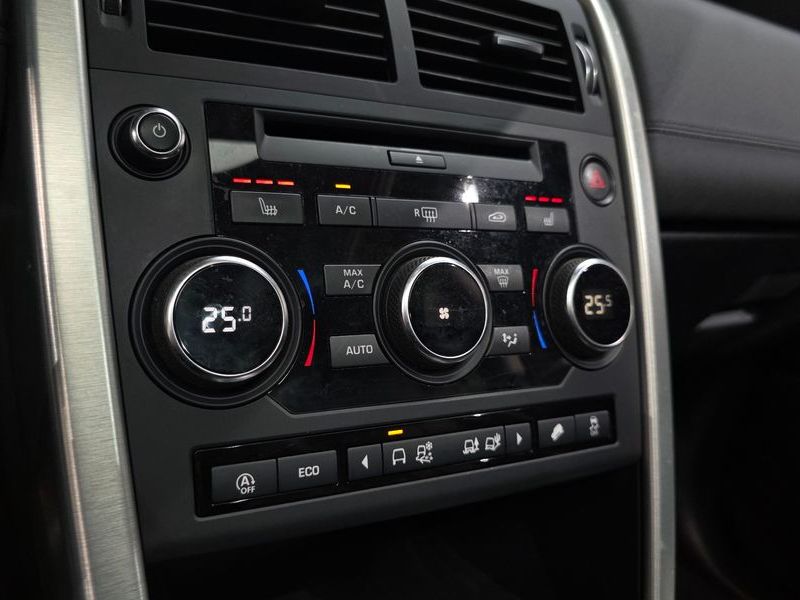 2019 Land Rover Discovery Sport 2.0 TD4 SE (150PS) photo 18
