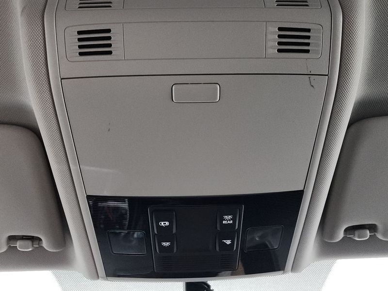 2013 Volkswagen Golf 1.6 TDI photo 14