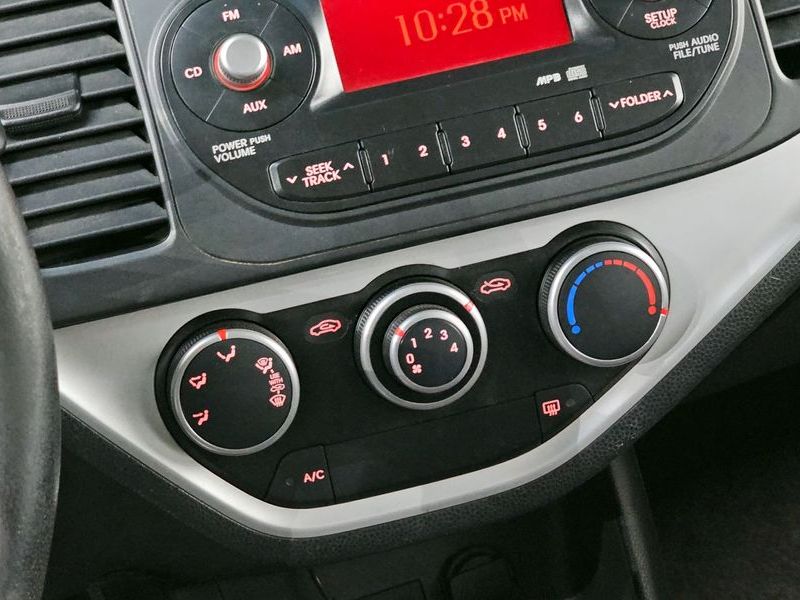 2012 Kia Morning Deluxe special photo 18