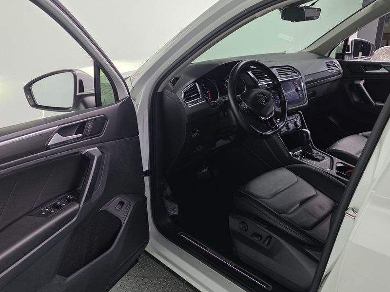 2020 Volkswagen Tiguan 2.0 TDI Premium photo 10