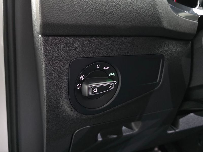 2020 Volkswagen Tiguan 2.0 TDI Premium photo 19