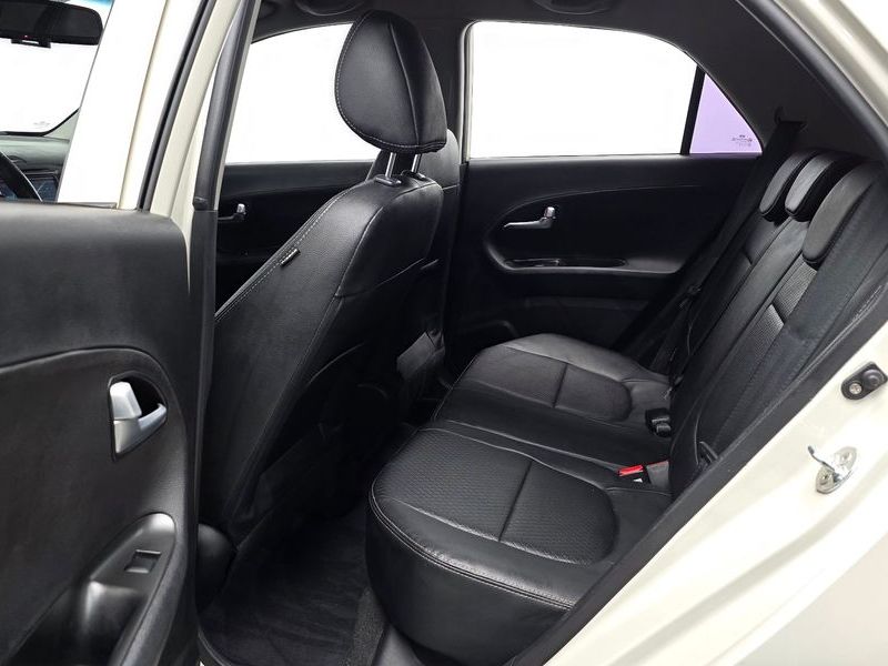 2013 Kia Morning Luxury photo 12
