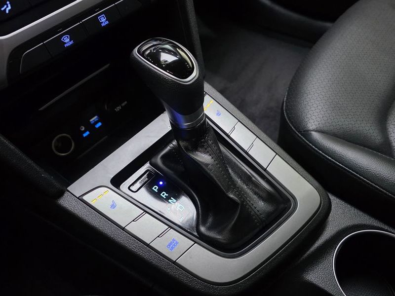 2018 Hyundai Avante 1.6 GDI Value Plus photo 9