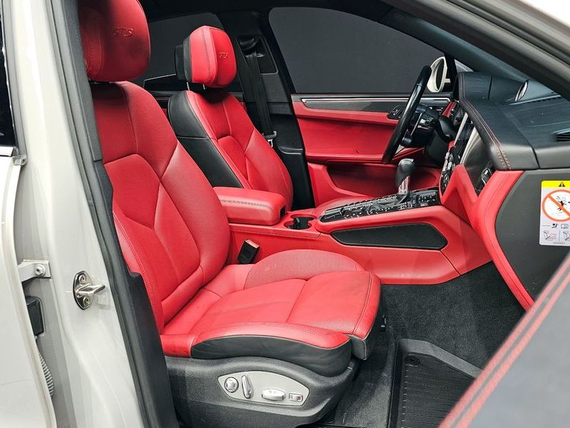 2021 Porsche Macan 2.9 GTS 95B photo 11