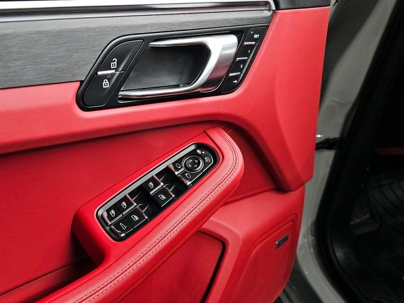 2021 Porsche Macan 2.9 GTS 95B photo 13