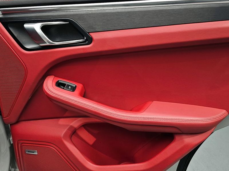 2021 Porsche Macan 2.9 GTS 95B photo 25