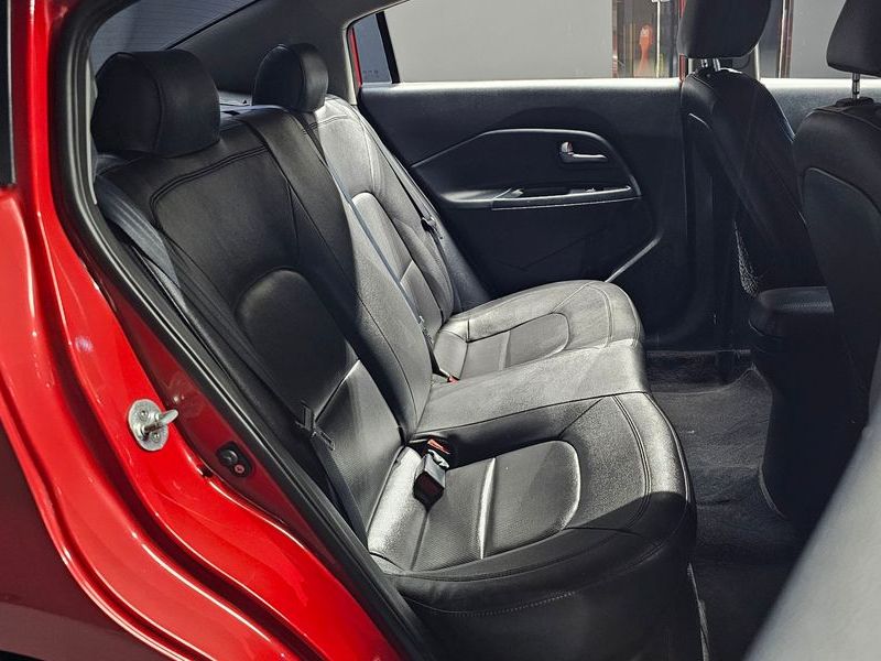 2012 Kia 올 뉴 프라이드 1.6 GDI Sedan Prestige photo 12