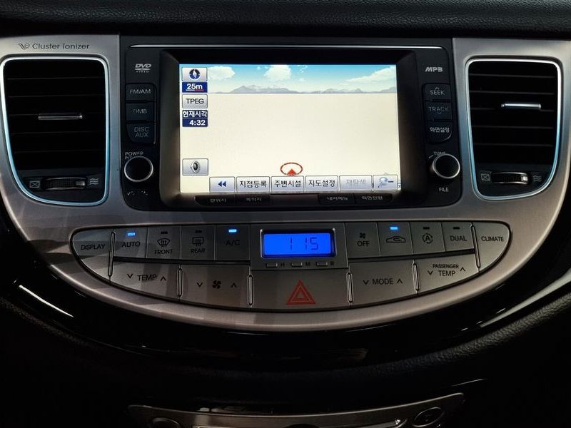 2012 Hyundai 제네시스 BH 330 Luxury Standard photo 12