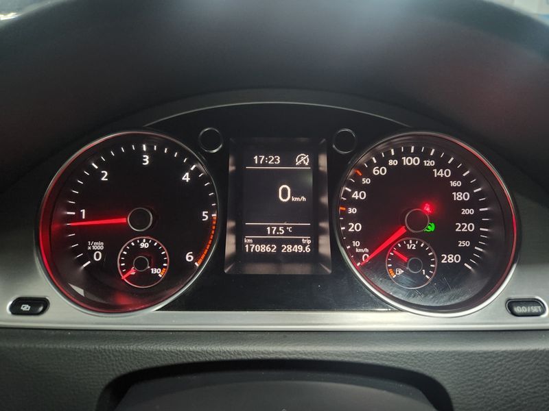 2012 Volkswagen CC 2.0 TDI BlueMotion photo 8