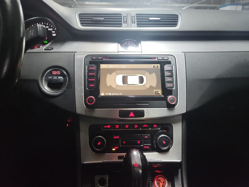 2012 Volkswagen CC 2.0 TDI BlueMotion photo 17