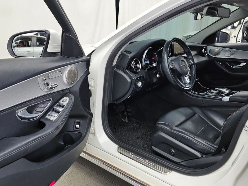 2015 Mercedes-Benz C-Class C200 Avantgarde photo 10