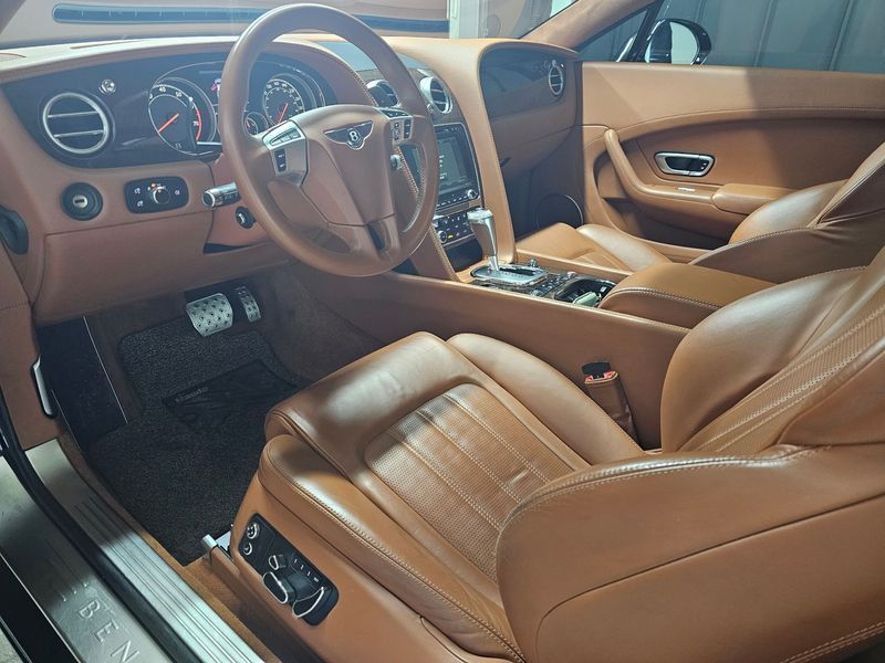 2014 Bentley Continental GT 4.0 GT photo 8
