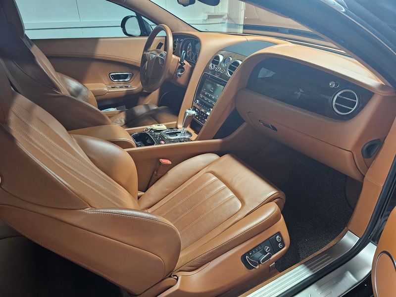 2014 Bentley Continental GT 4.0 GT photo 10