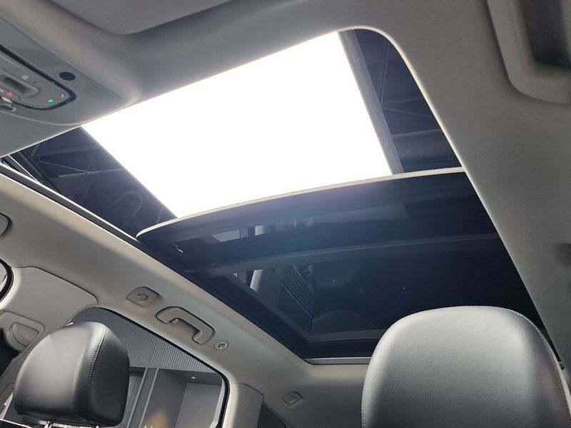 2019 Audi Q7 45 TFSI Quattro photo 19