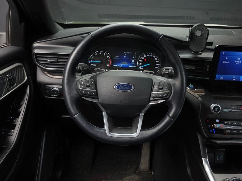 2020 Ford Explorer 2.3 LimIted 4WD photo 13