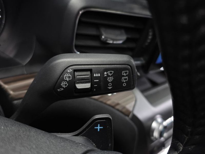 2020 Ford Explorer 2.3 LimIted 4WD photo 17
