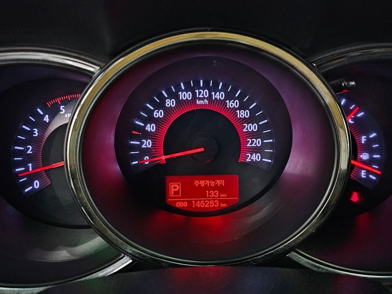 2012 Kia Sorento Diesel 2.0 2WD TLX Premium photo 8