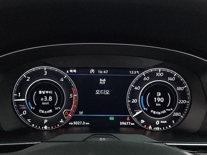 2019 Volkswagen Arteon 2.0 TDI Premium photo 8