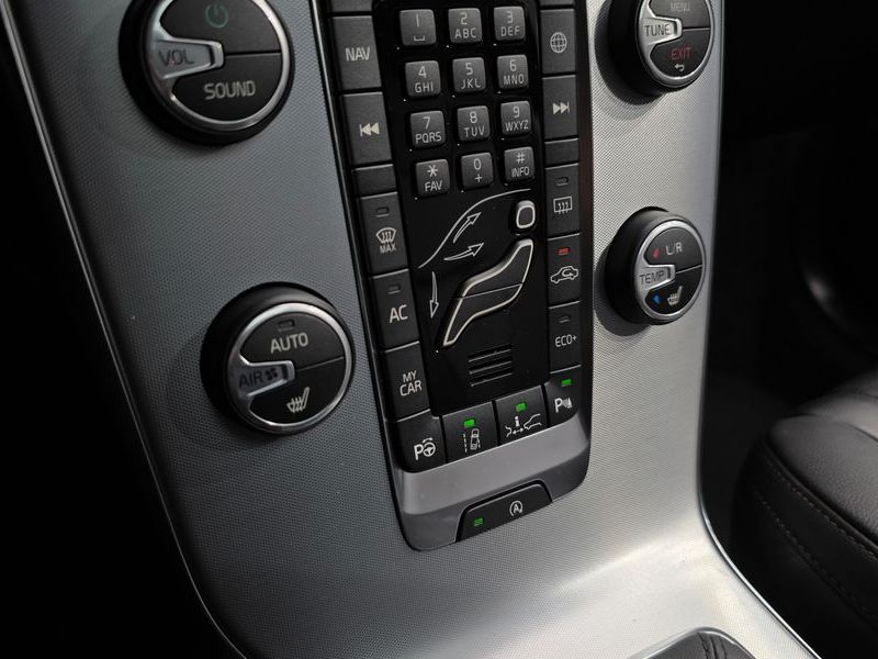 2019 Volvo V40 크로스컨트리 D3 photo 18