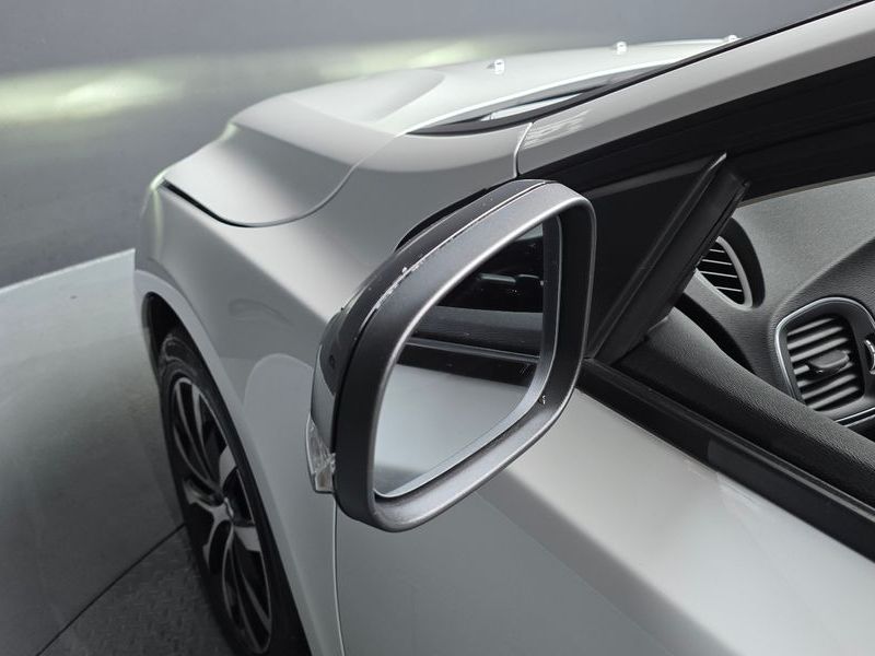 2019 Volvo V40 크로스컨트리 D3 photo 28