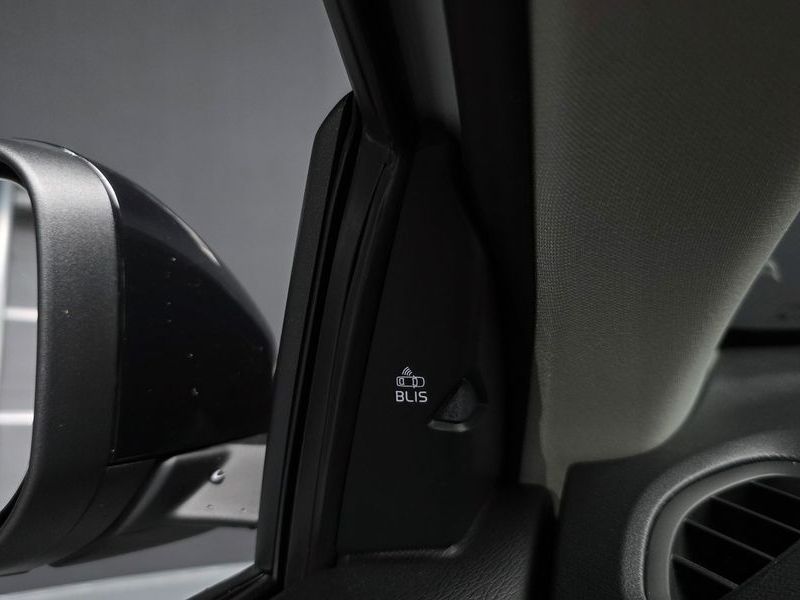 2019 Volvo V40 크로스컨트리 D3 photo 30