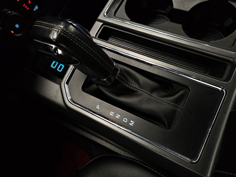 2018 Ford F150 5.0L photo 9
