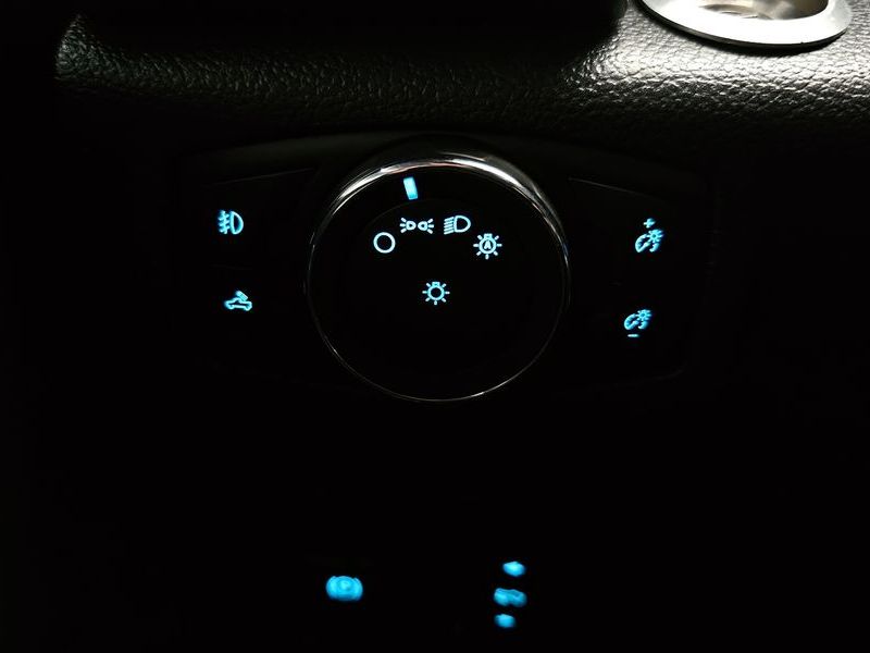 2018 Ford F150 5.0L photo 17