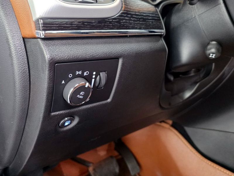 2020 Jeep Grand Cherokee 3.6 Summit WK2 photo 17