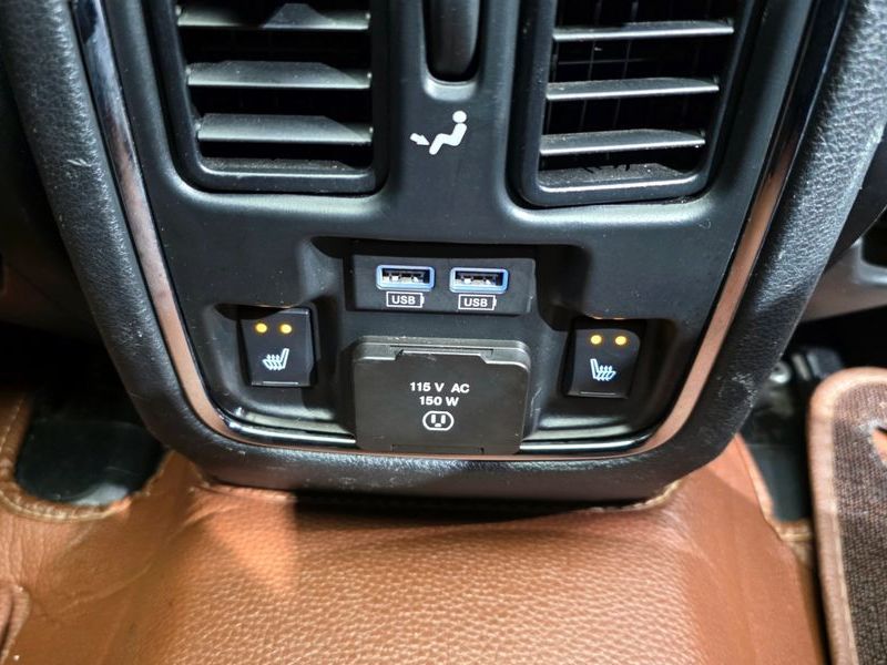 2020 Jeep Grand Cherokee 3.6 Summit WK2 photo 19