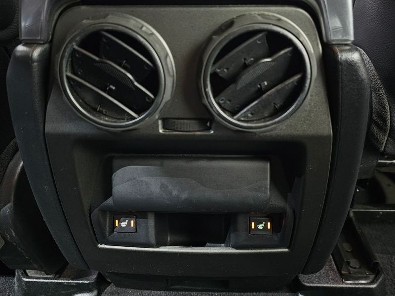 2014 Land Rover Discovery 3.0 SDV6 HSE photo 18