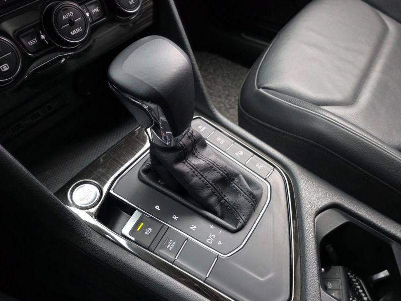 2020 Volkswagen Tiguan 2.0 TDI Prestige photo 9