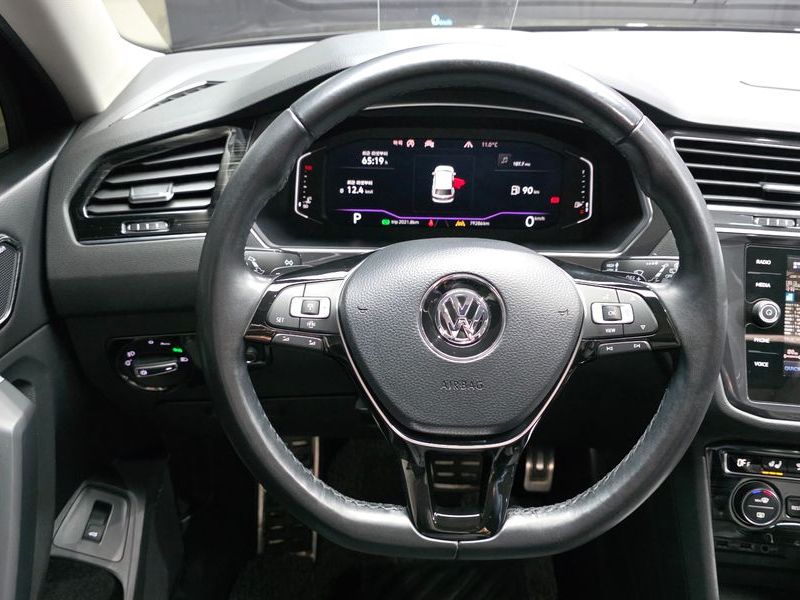 2020 Volkswagen Tiguan 2.0 TDI Prestige photo 13