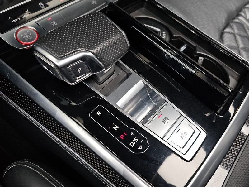 2020 Audi Q8 4.0 TDI Quattro photo 9