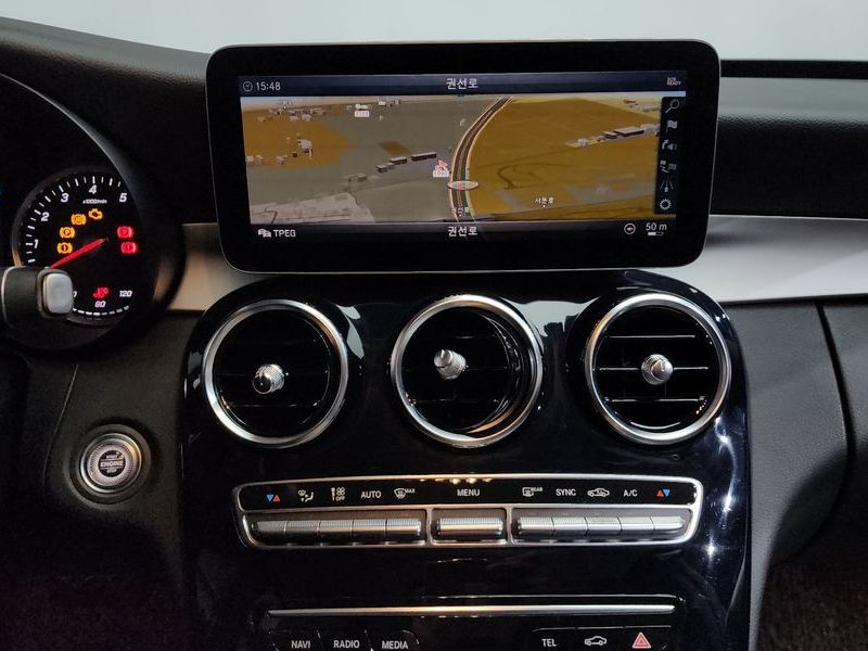 2019 Mercedes-Benz C-Class C200 photo 14